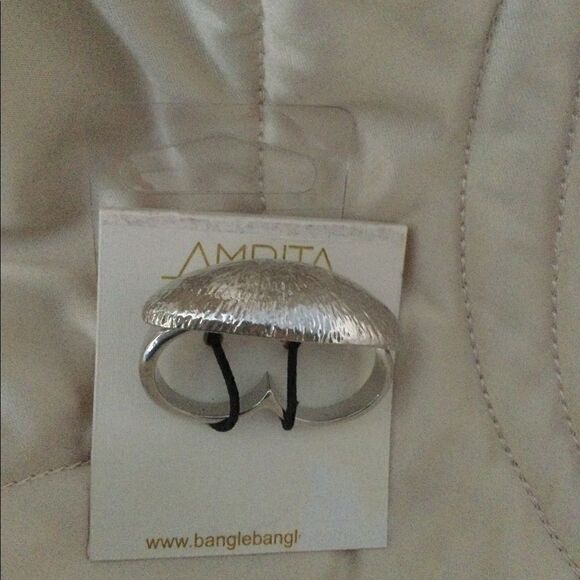 NWT 6.5 n 7.5 ring 2 fingered textured silver-tone - Picture 3 of 7